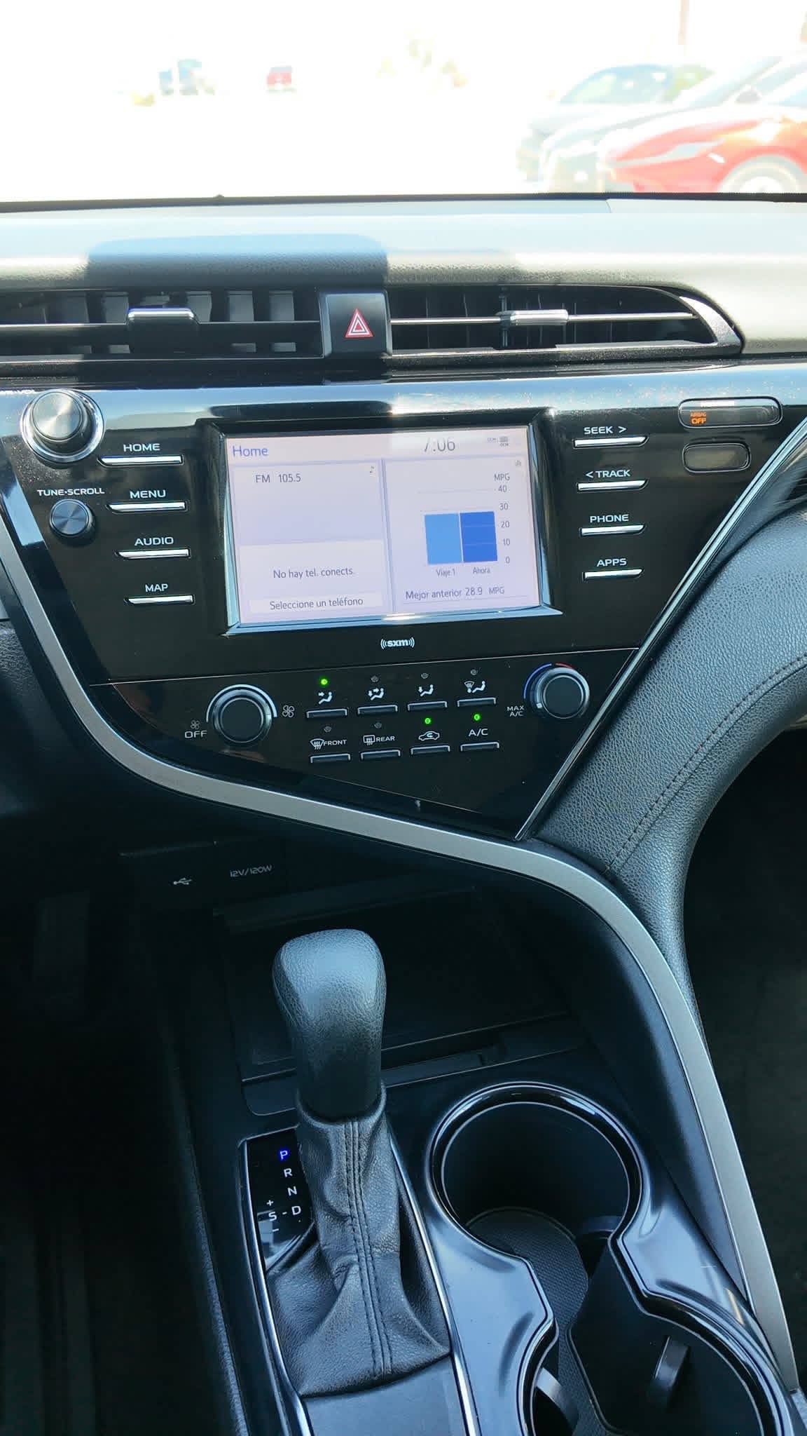 2020 Toyota Camry LE - Image 10