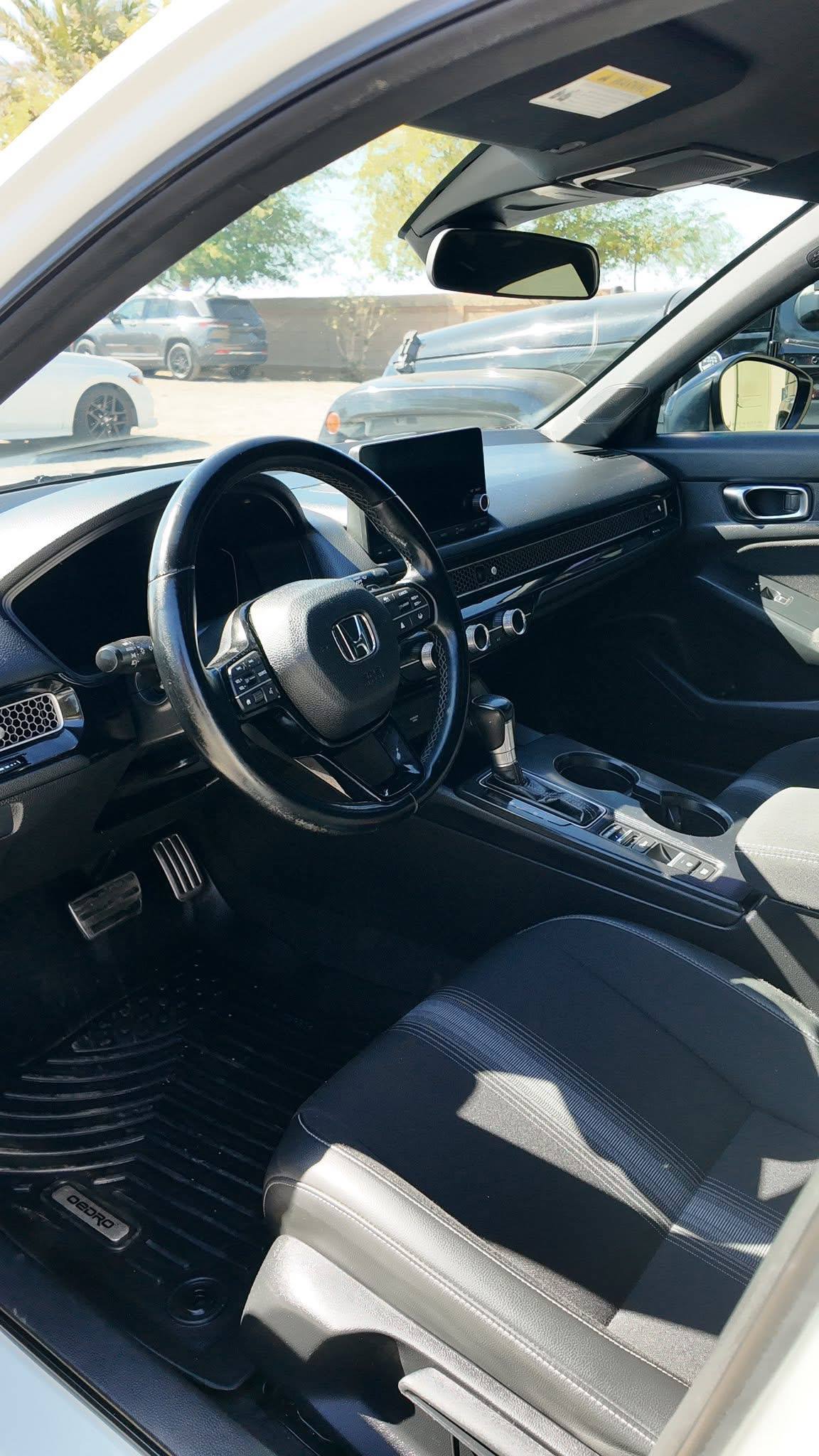 2023 Honda Civic Sport - Image 3