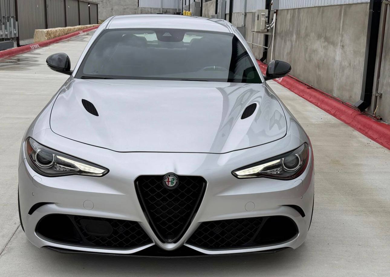 2017 Alfa Romeo Giulia Quadrifoglio