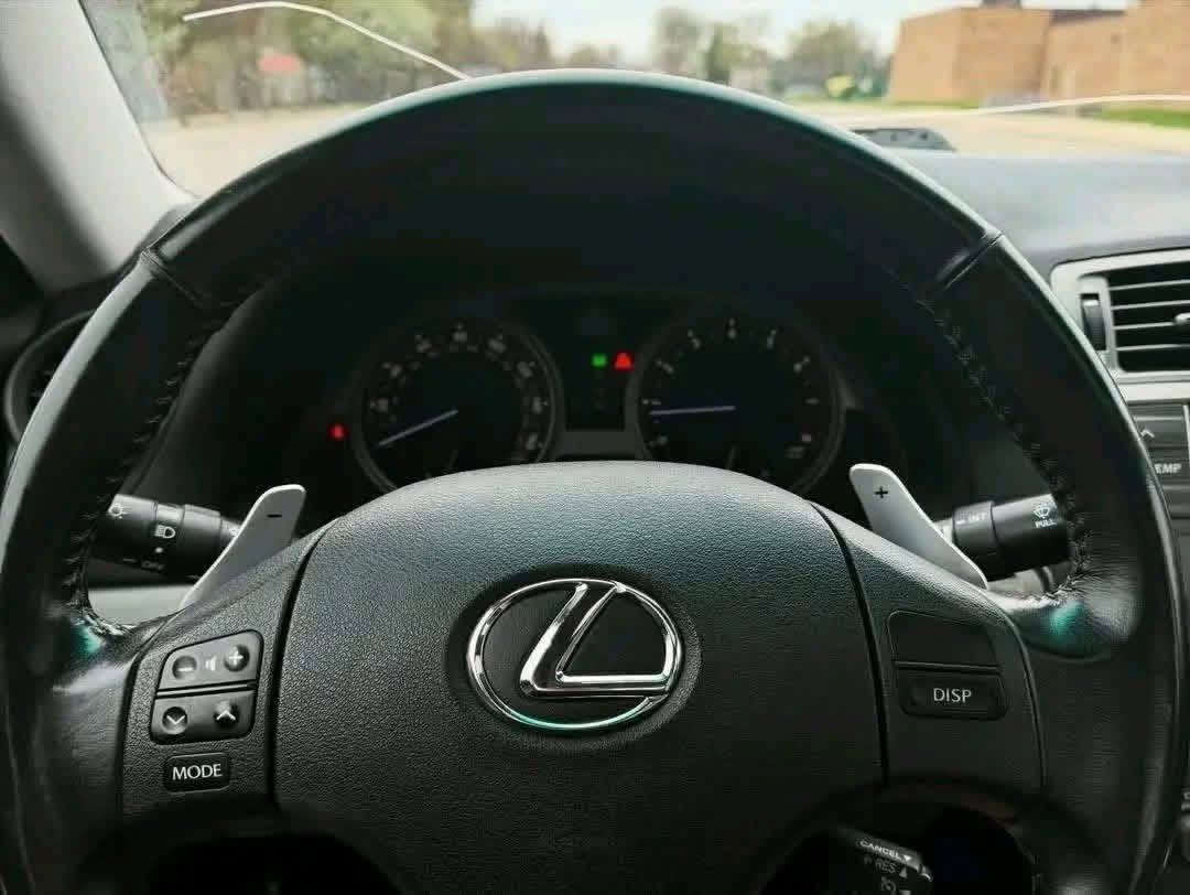 2008 Lexus IS 250 AWD - Image 9