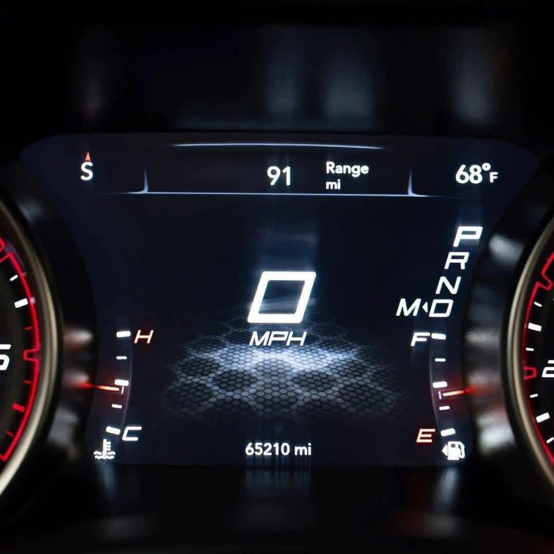 2021 Dodge Charger R/T - Image 9